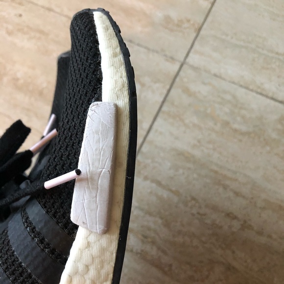 Women's Pink/White/Black R2 NMD's - Picture 4 of 4